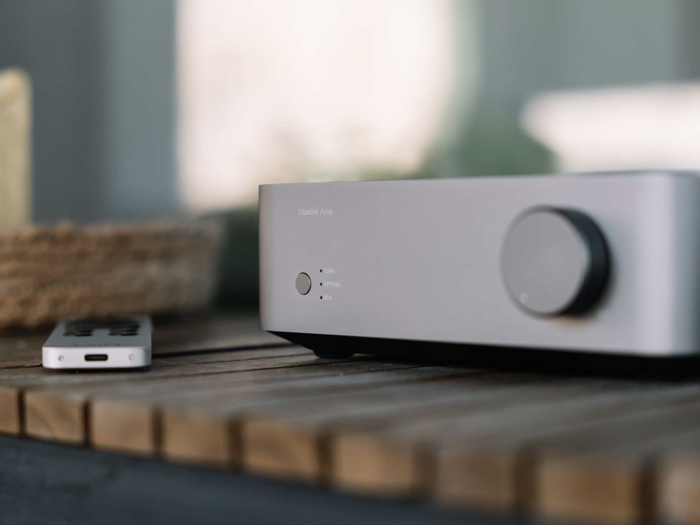 WiiM Ultra Streamer + Vibelink Integrated Amplifier