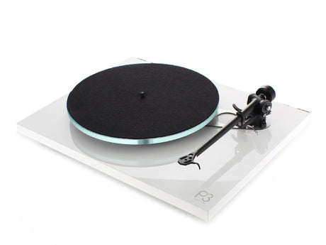 Rega Planar 3 Turntable No Cartridge in White