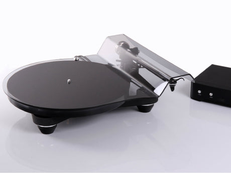 Rega Planar 8 Turntable