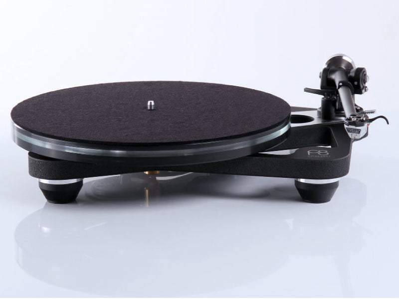 Rega Planar 8 Turntable