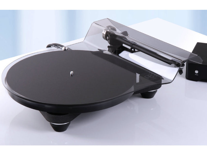 Rega Planar 8 Turntable