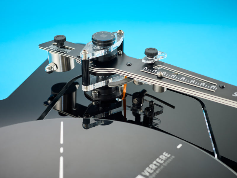 Vertere DG-1S Dynamic Groove Turntable