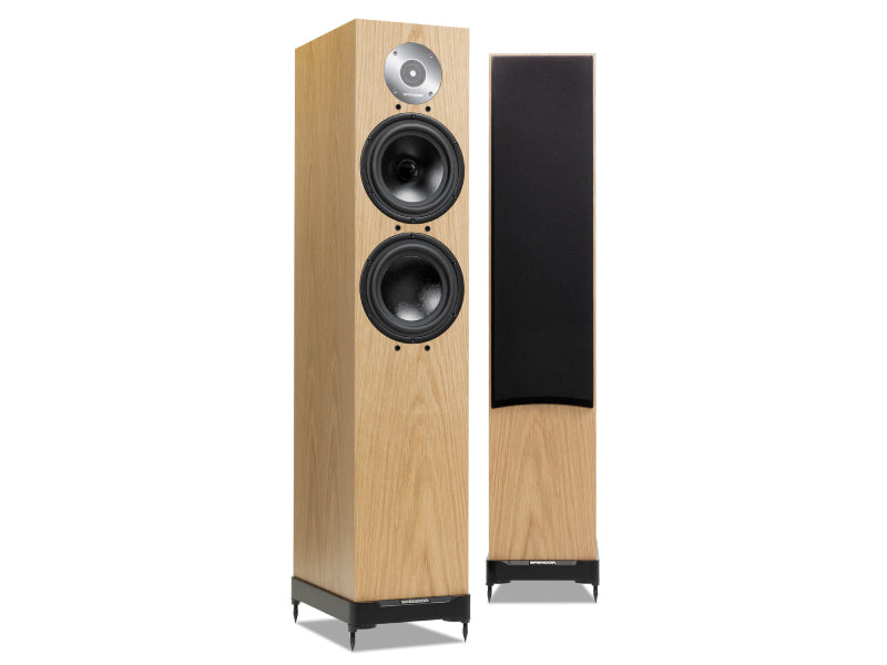 Spendor D7.2 Speakers Oak